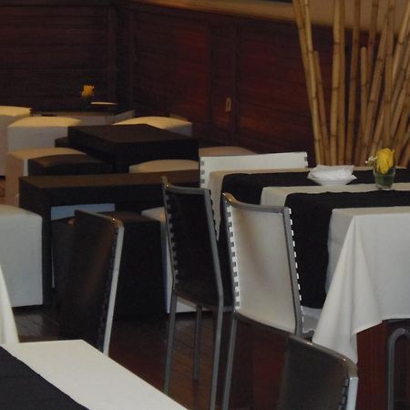 Plaza Fuerte Hotel Montevideo Exterior photo