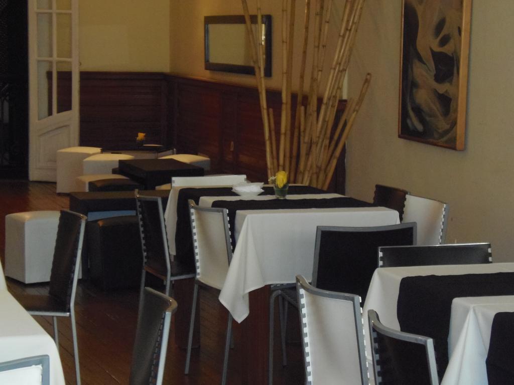 Plaza Fuerte Hotel Montevideo Exterior photo