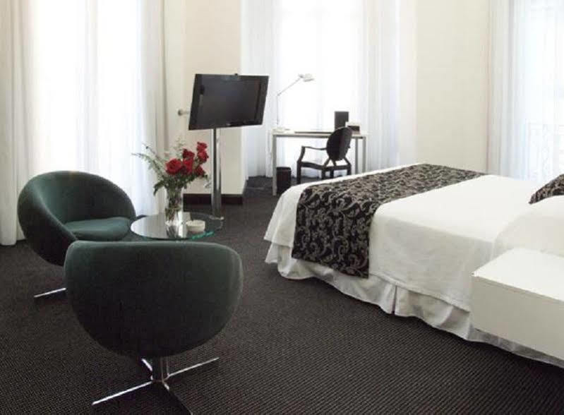 Plaza Fuerte Hotel Montevideo Exterior photo
